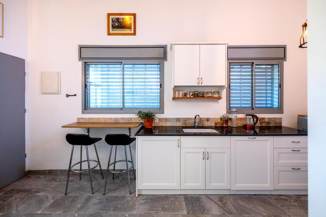 יער האלונים Appartement Ein Zivan Buitenkant foto